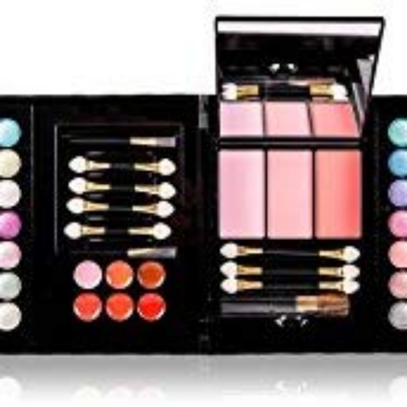 Shany makeup set - Picture 3 of 4